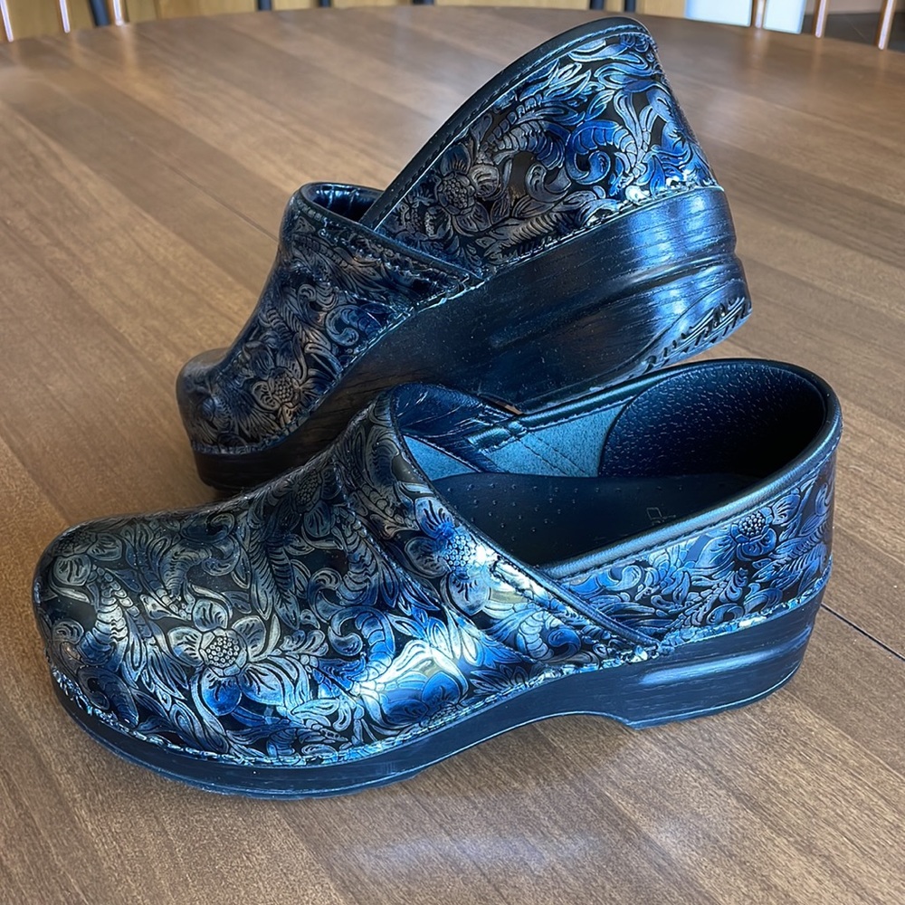 Dansko Clogs Size Eu 38 - image 4